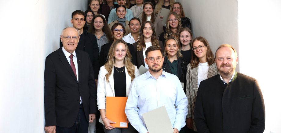 27 neue Lehrkräfte wurden vereidigt