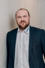 Wirtschaftsförderer Stefan Härtl
© Landkreis Neustadt an der Waldnaab Porträt des Wirtschaftsförderers Stefan Härtl