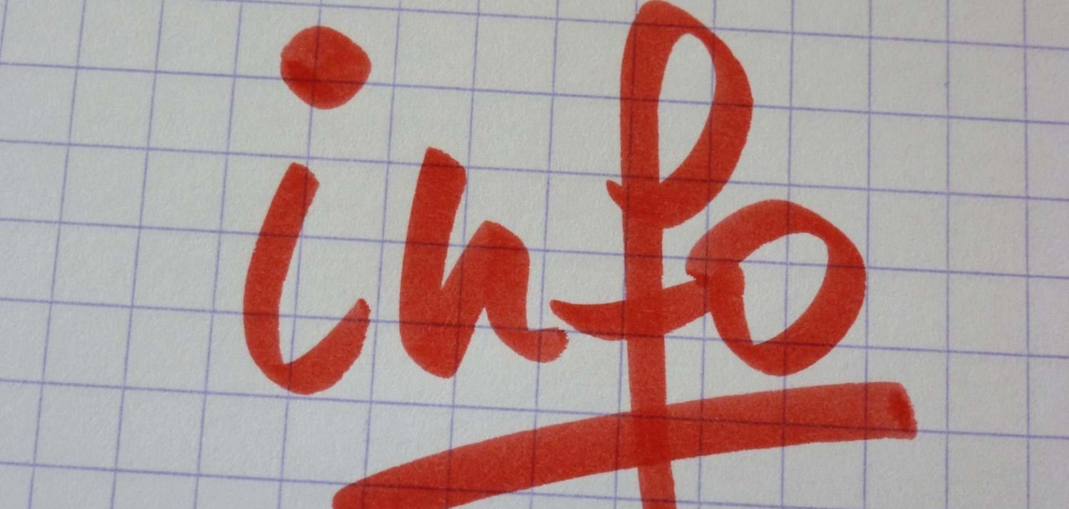Es ist ein kariertes Blatt mit der Aufschrift "Info" zu sehen.